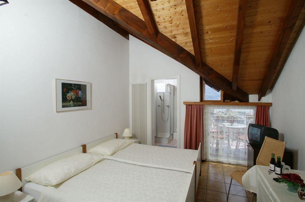 होटल @ Home Hotel Locarno