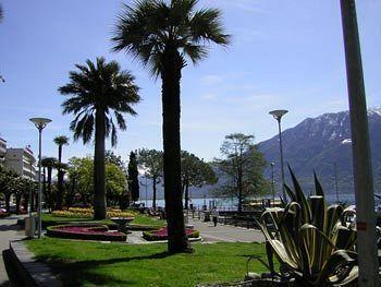 होटल @ Home Hotel Locarno 3*